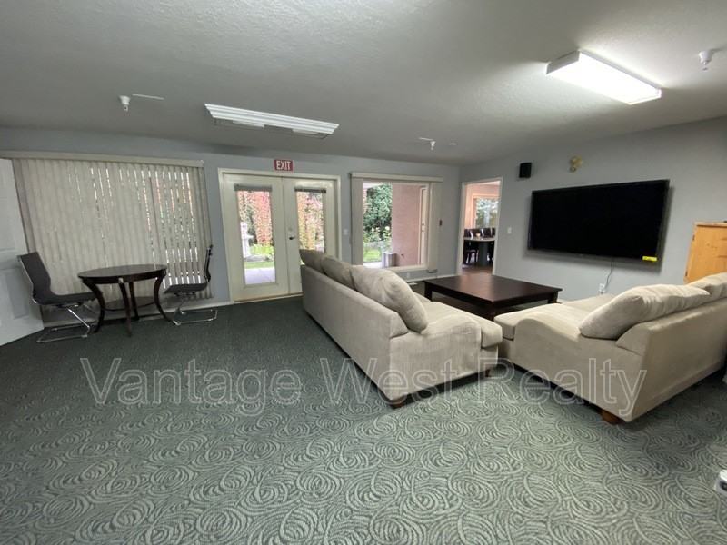 400 Morrison Ave - Photo 5 of 9