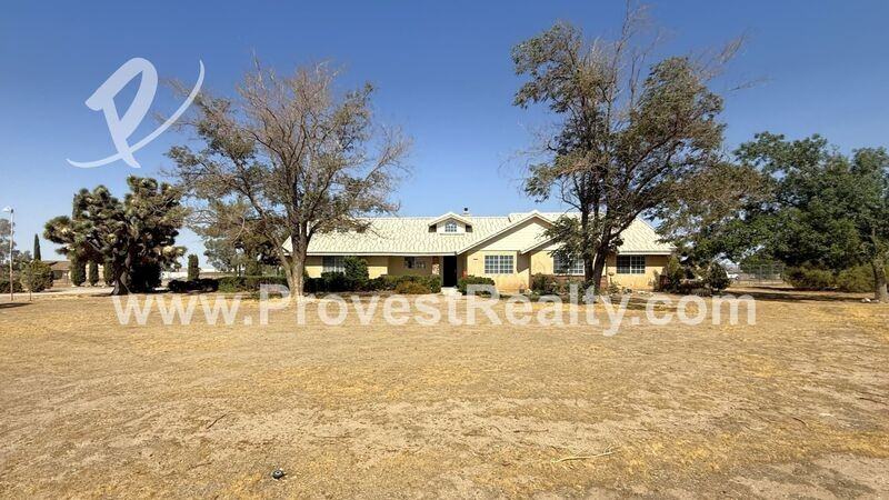 10184 Smoke Tree Rd - Photo 2 of 26