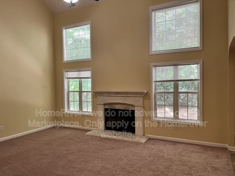 3744 Cranford Ct Sw - Photo 4 of 18