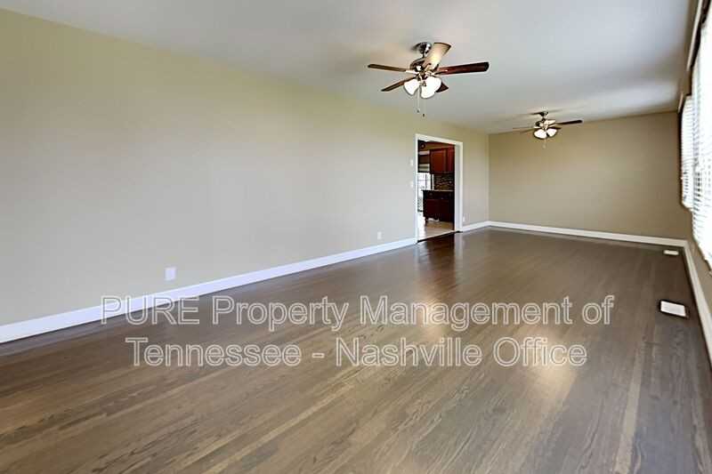 537 Whispering Hills Drive - Photo 4 of 29