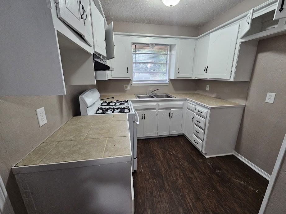 3213 Se 51st St - Photo 2 of 13