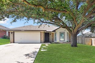 2806 Fieldstone Dr - Photo 1 of 1