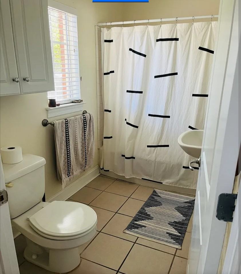 1322 Euclid Ave Ne #0 - Photo 6 of 8