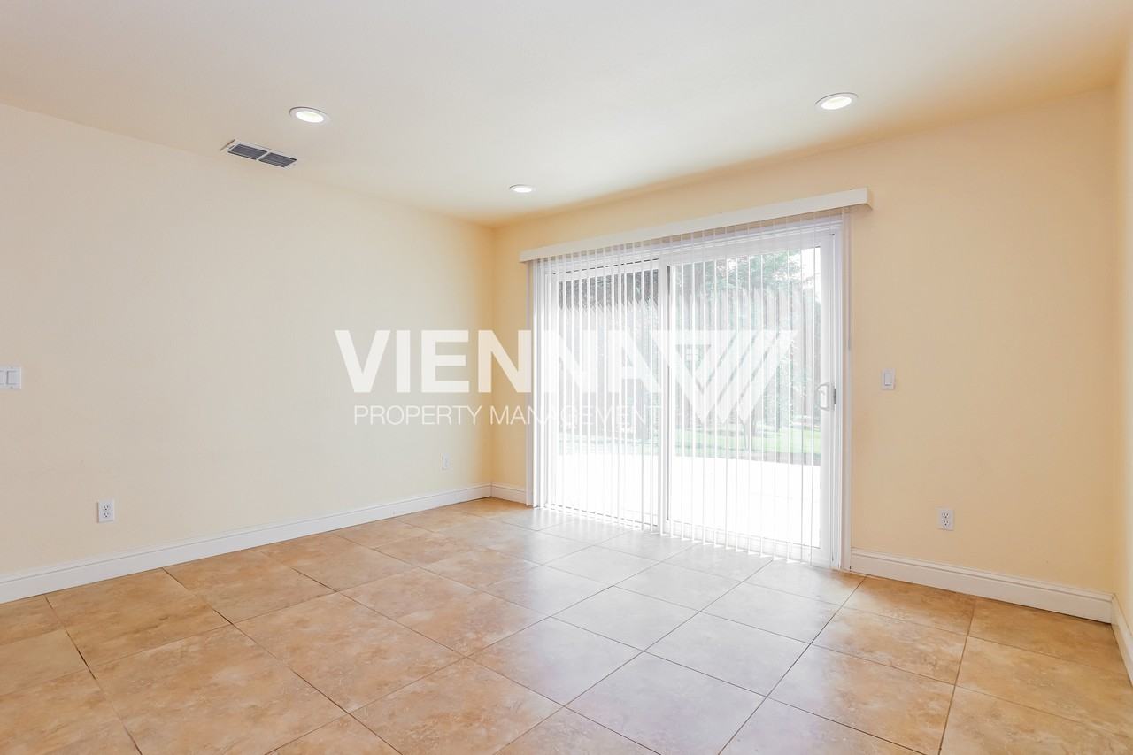 8570 Biruta Avenue - Photo 6 of 19