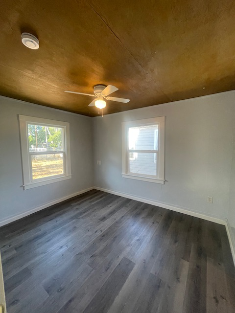 10065 New Hope Rd - Photo 7 of 9