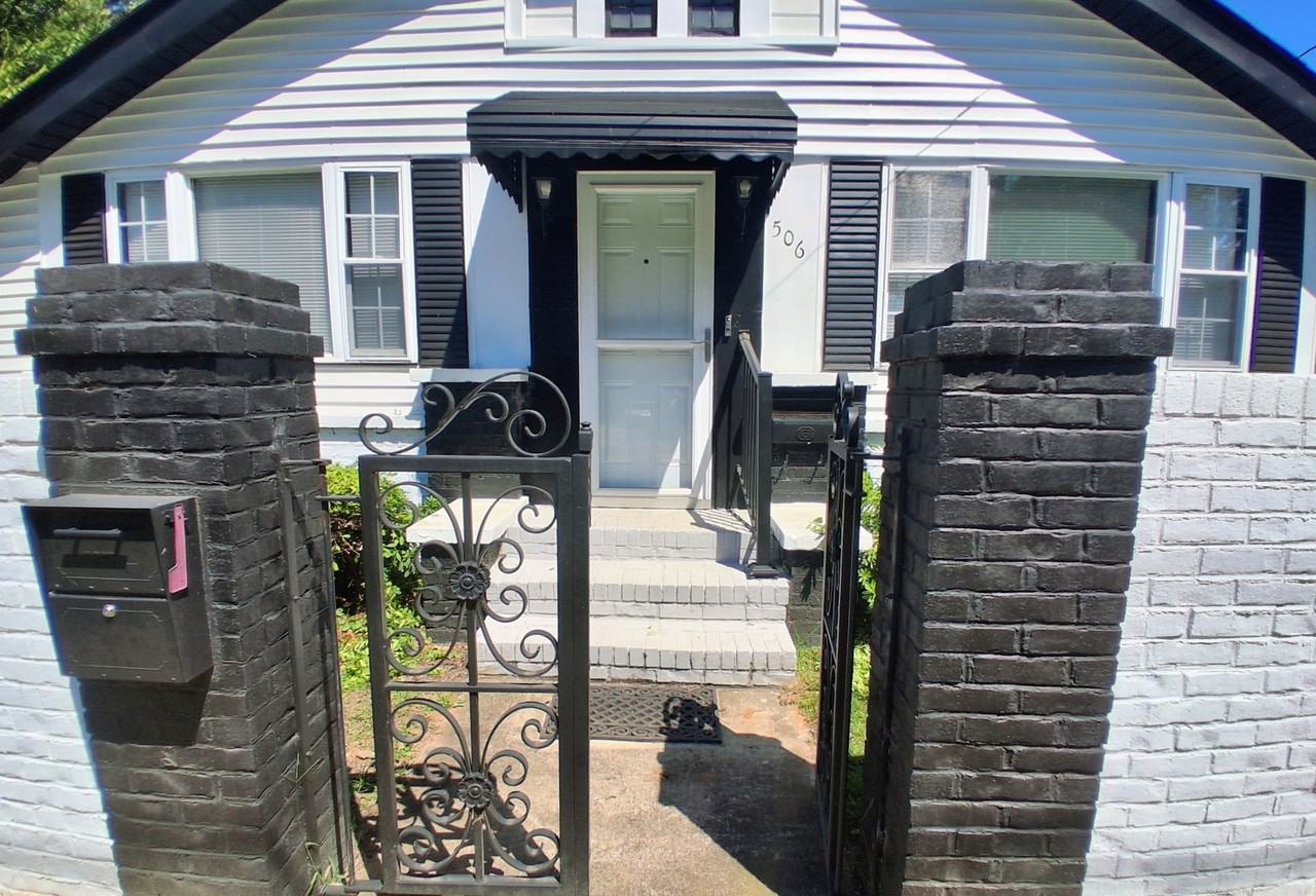 506 Pinckney St - Photo 3 of 37