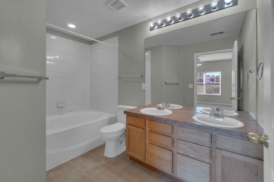 5225 White Willow Dr - Photo 6 of 10