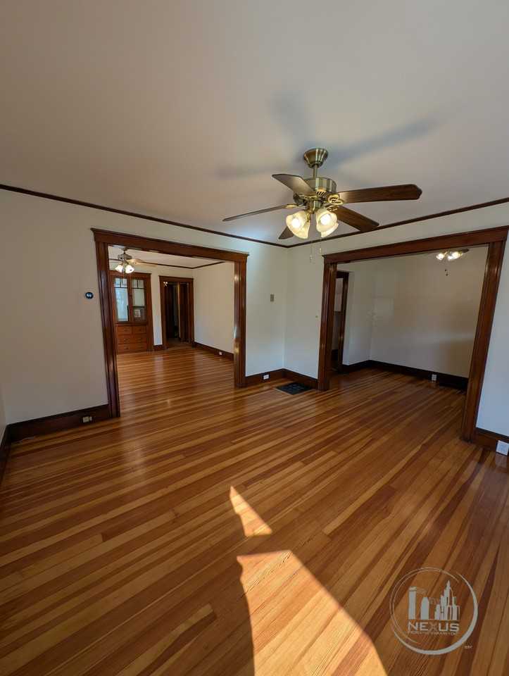 34 Pond St - Photo 6 of 31