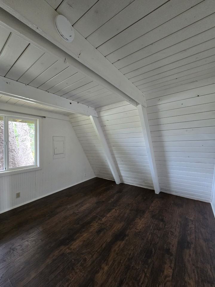 35285 Hill St - Photo 7 of 16