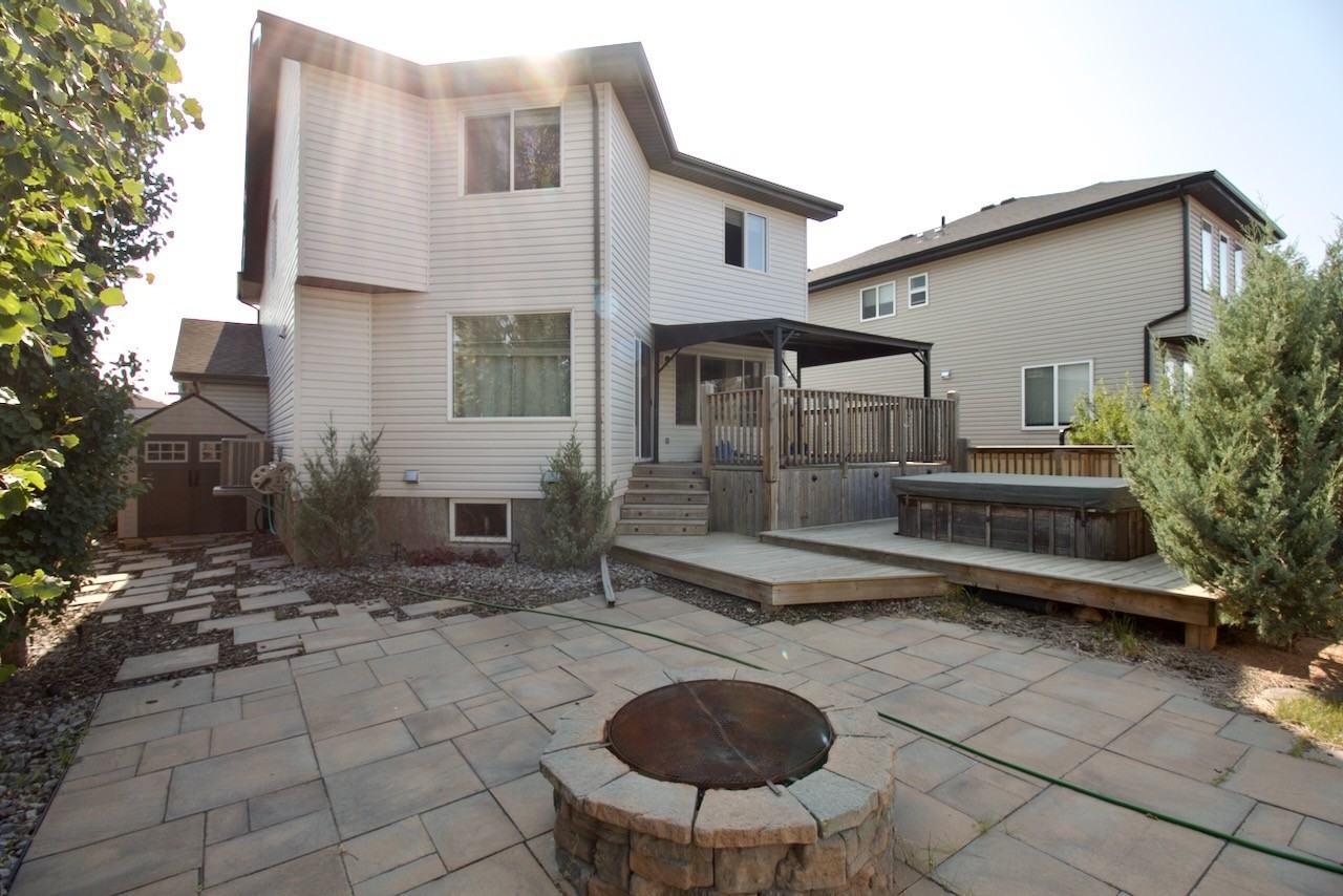 98 Walters Pl - Photo 2 of 25