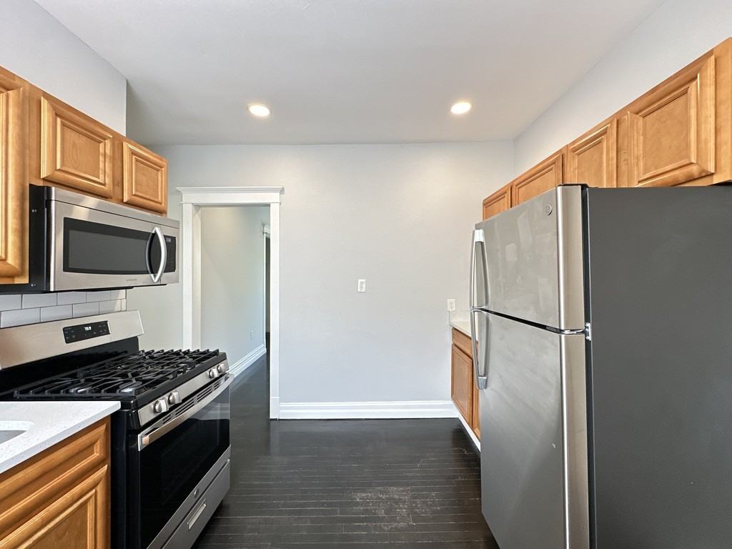 2550 N Kildare Ave #NA9 - Photo 2 of 20