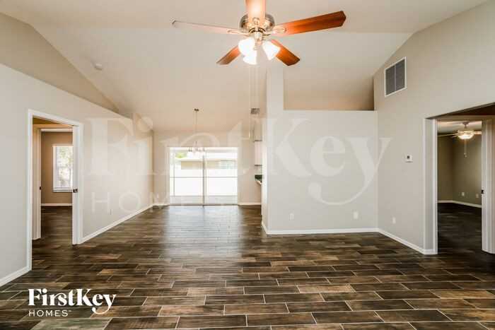 880 Flamingo Rd - Photo 2 of 15