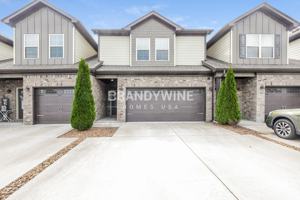 featured image of 2516 Lightbend Dr