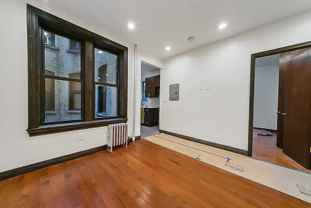471 7th Ave #3R - Photo 1 of 1