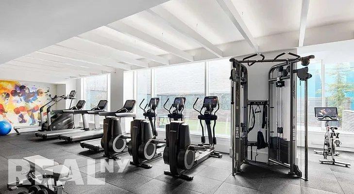 E 13th St #6DN - Photo 7 of 7