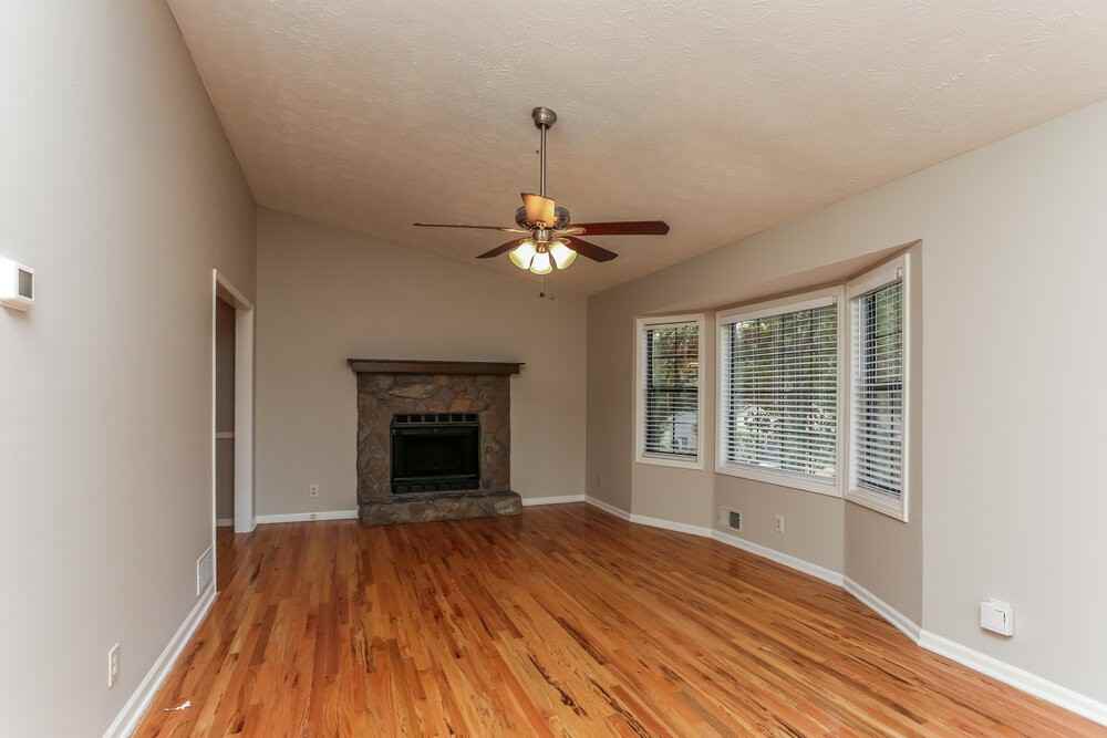 2541 Ripple Way - Photo 6 of 19