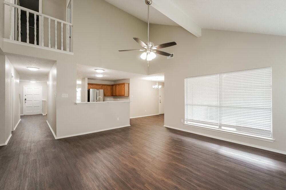 2107 Musket Ridge Dr - Photo 4 of 17