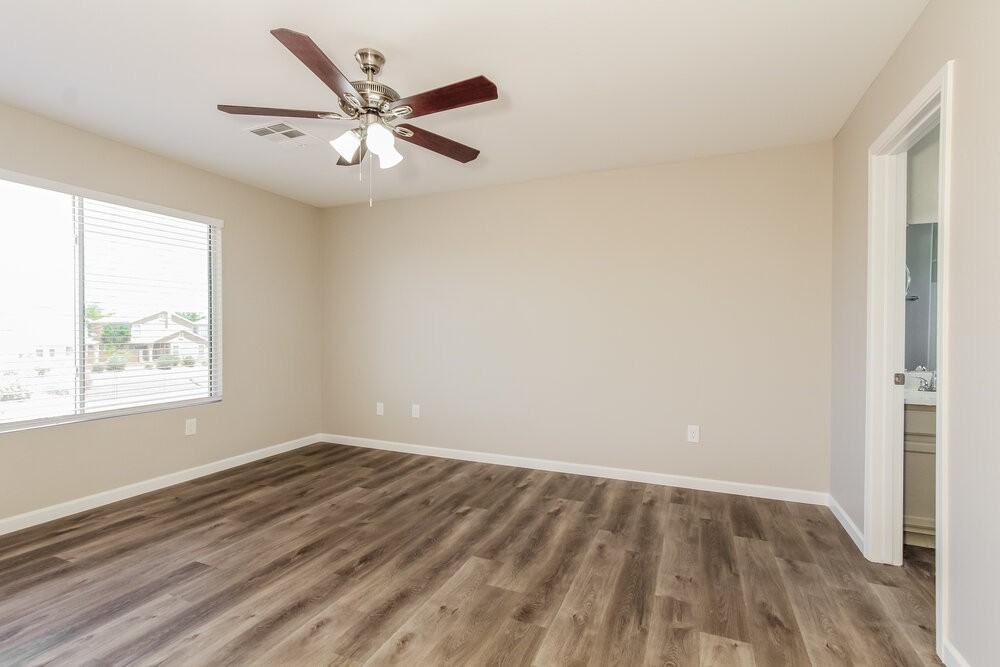 1205 South 121st Drive - Photo 7 of 17