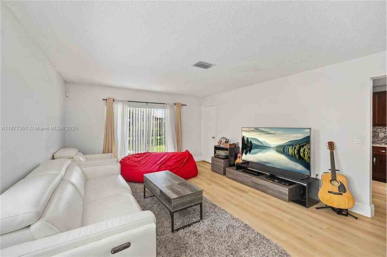 12076 Nw 42nd St #NA - Photo 7 of 36