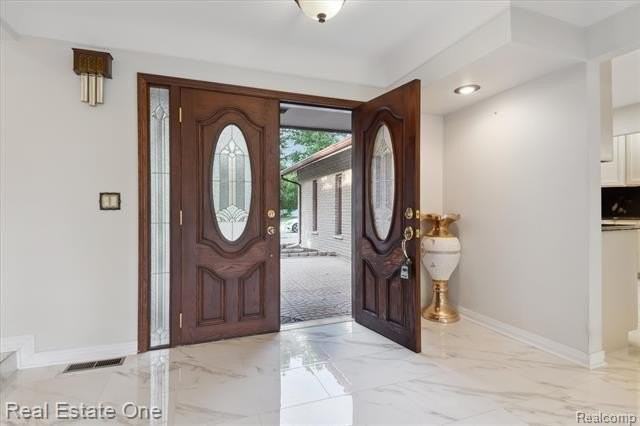 23944 Fordson Dr - Photo 6 of 48