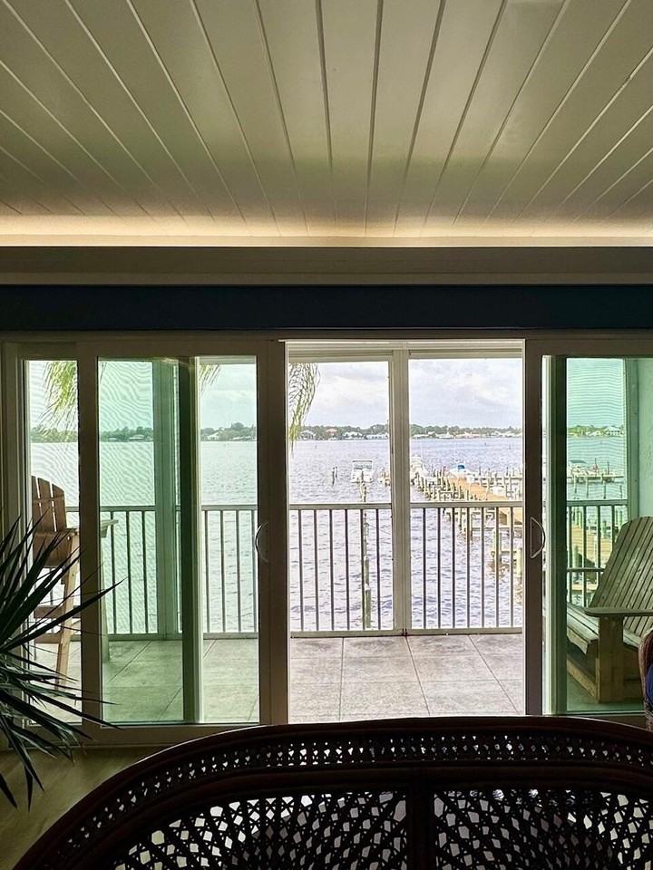 1868 Sw Palm City Rd #202 - Photo 5 of 18