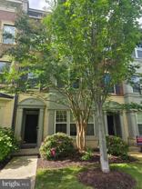 724 Sentry Sq - Photo 1 of 1