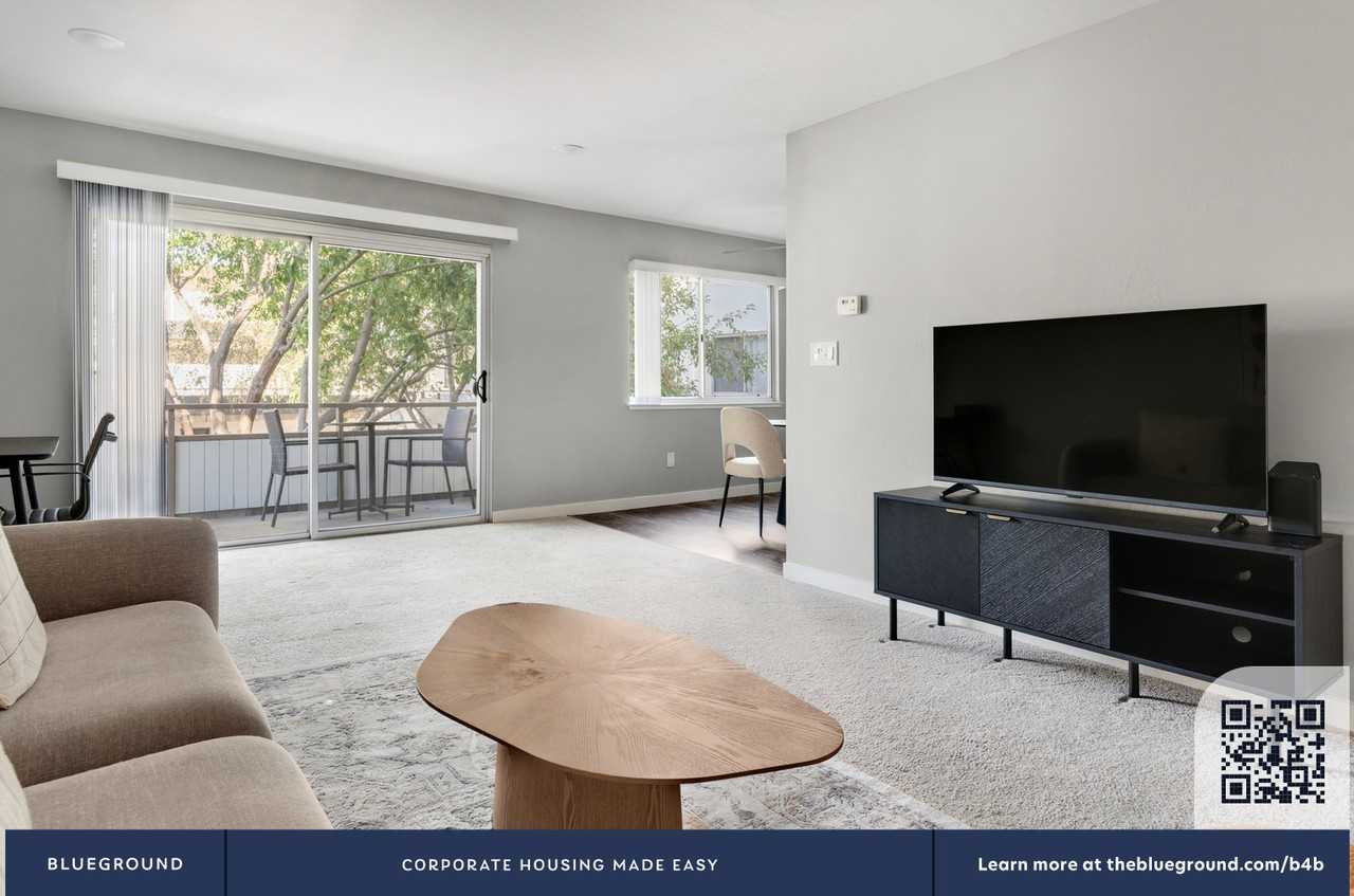 2721 Midtown Ct #1895 - Photo 6 of 22