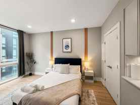 626 N Columbus Blvd - Photo 1 of 1