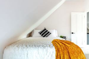 featured image of 309 W 4th Ave