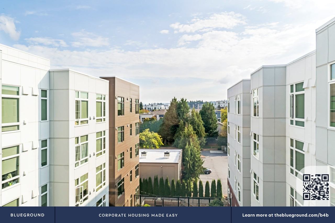 8709 161st Ave Ne #923 - Photo 6 of 33