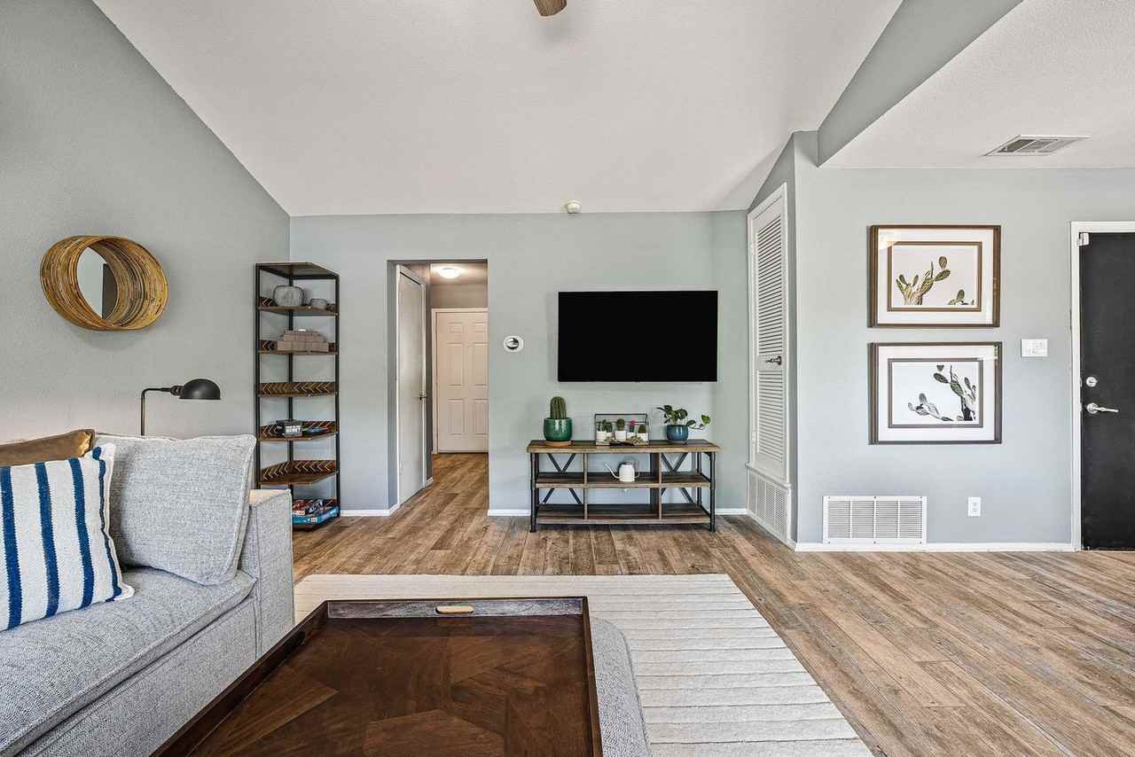 5909 Cherry Loop #1292403P - Photo 2 of 35