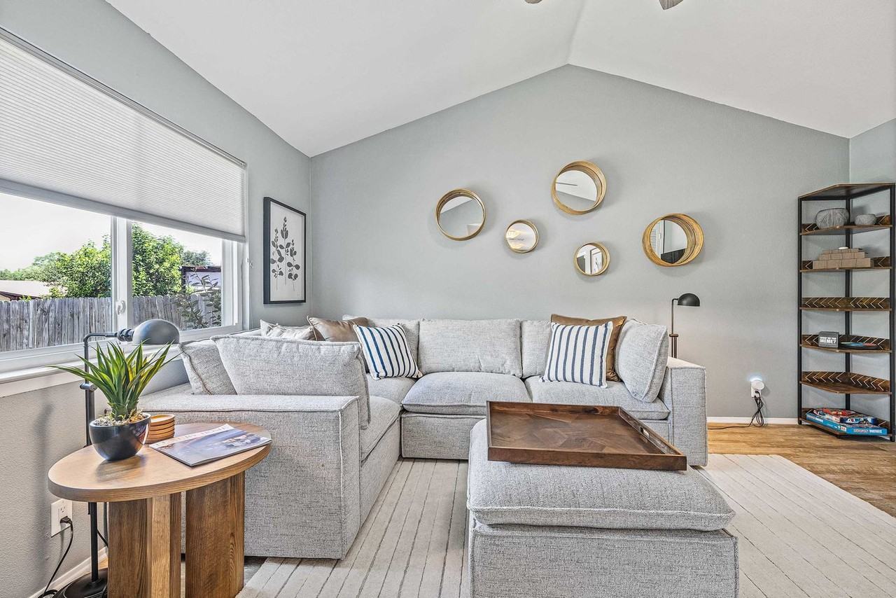 5909 Cherry Loop #1292403P - Photo 3 of 35