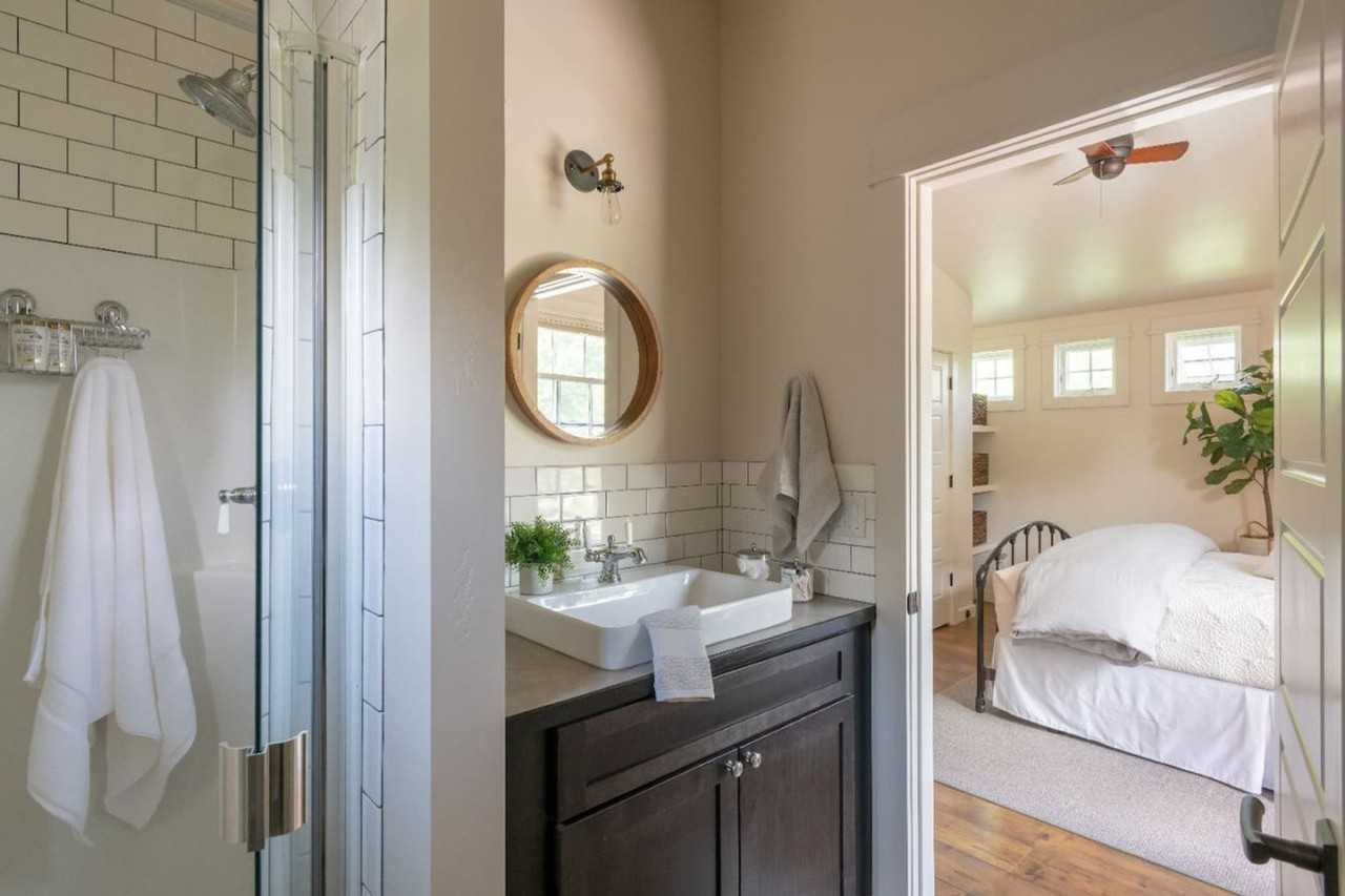 522 W College St #1292390P - Photo 5 of 15