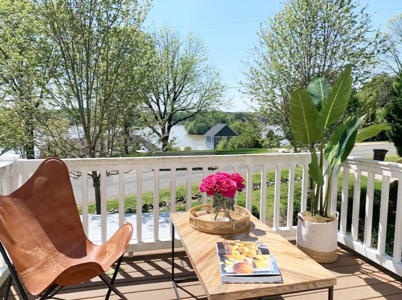 555 Laurel Cove Rd #1293782P - Photo 2 of 50