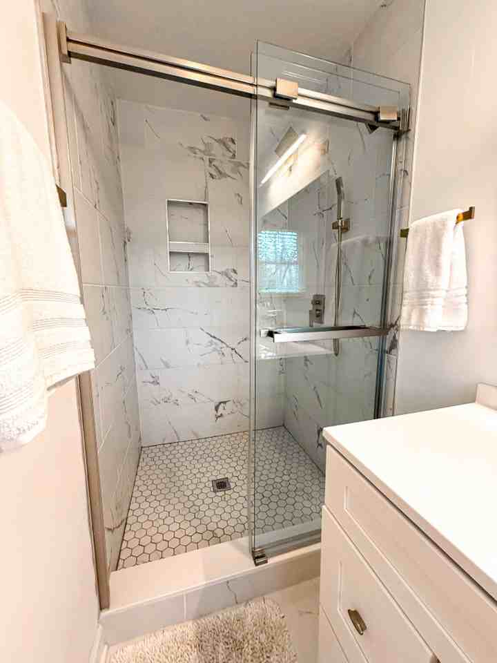 7601 Bedfordshire Dr #1293793P - Photo 4 of 50