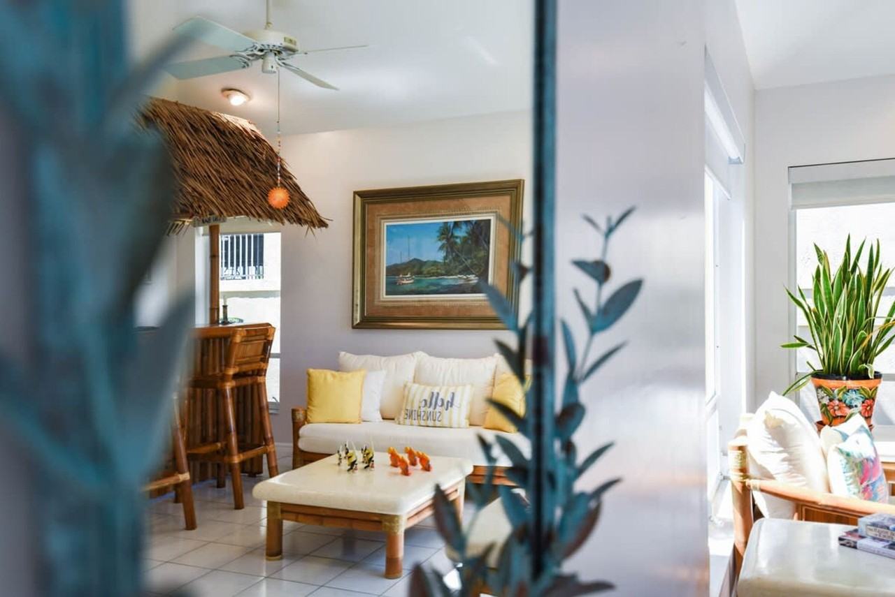 8 Floral Ave #1297832P - Photo 3 of 37