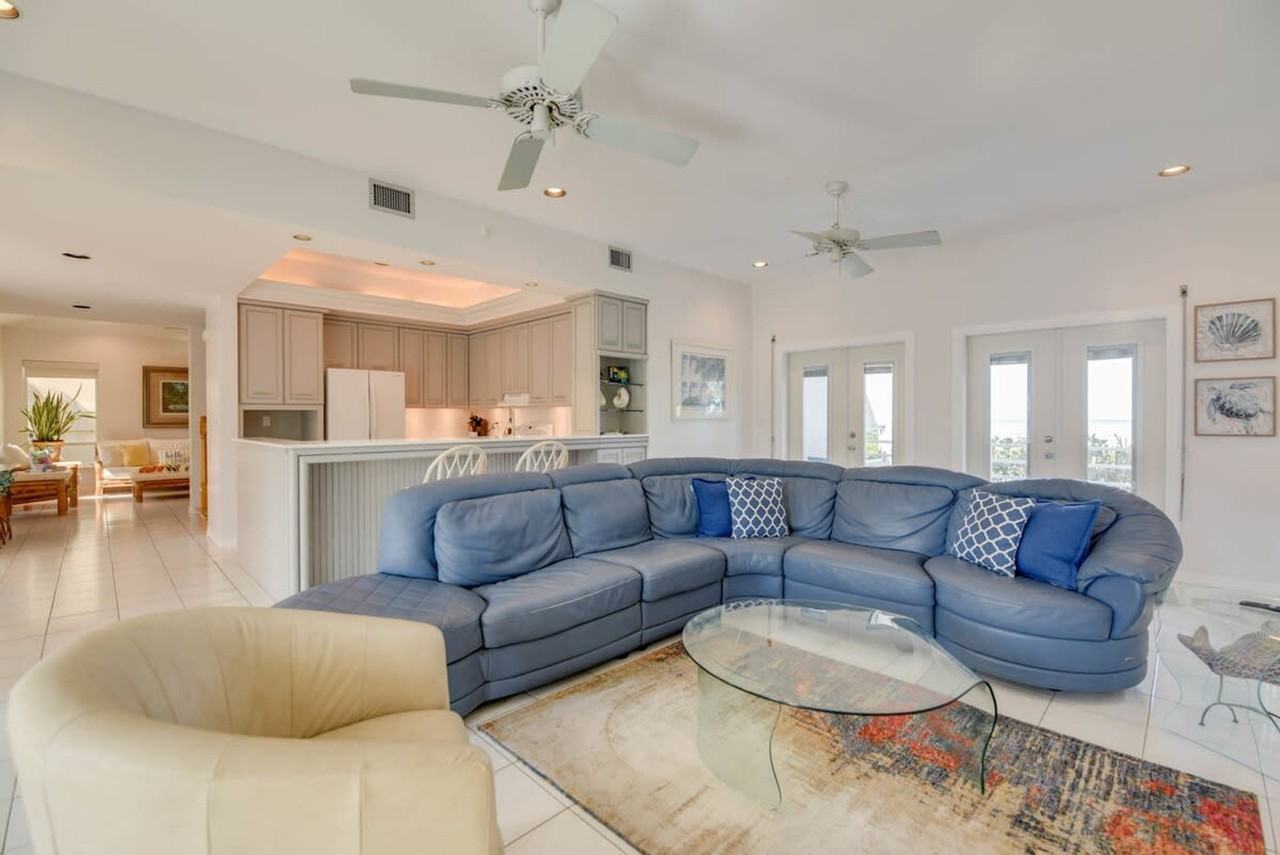 8 Floral Ave #1297832P - Photo 7 of 37