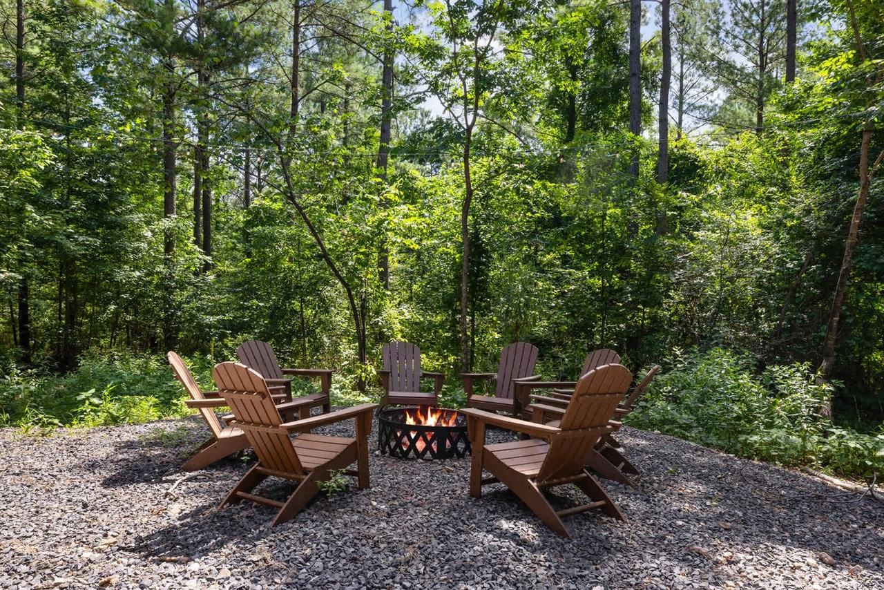 25 Eagle Pine Lane #1294668P - Photo 7 of 47