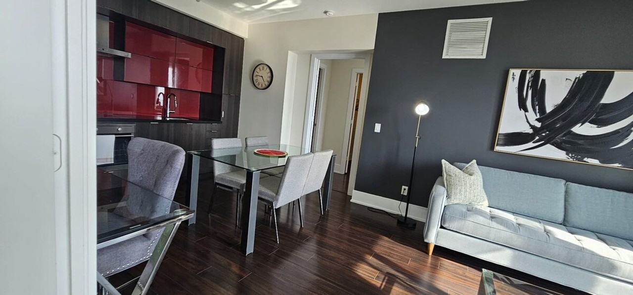 99 Windsor St #1295479P - Photo 3 of 36