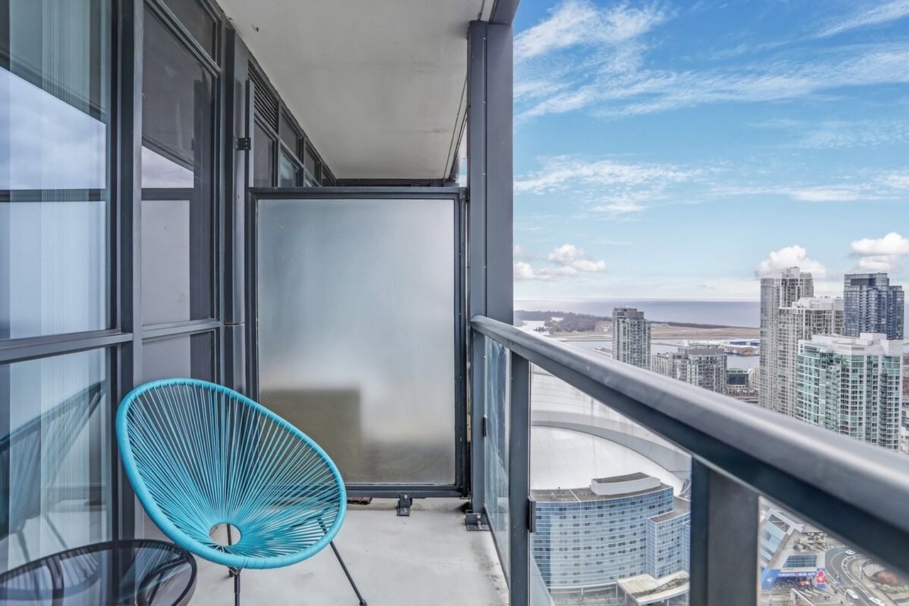 99 Windsor St #1295479P - Photo 4 of 36