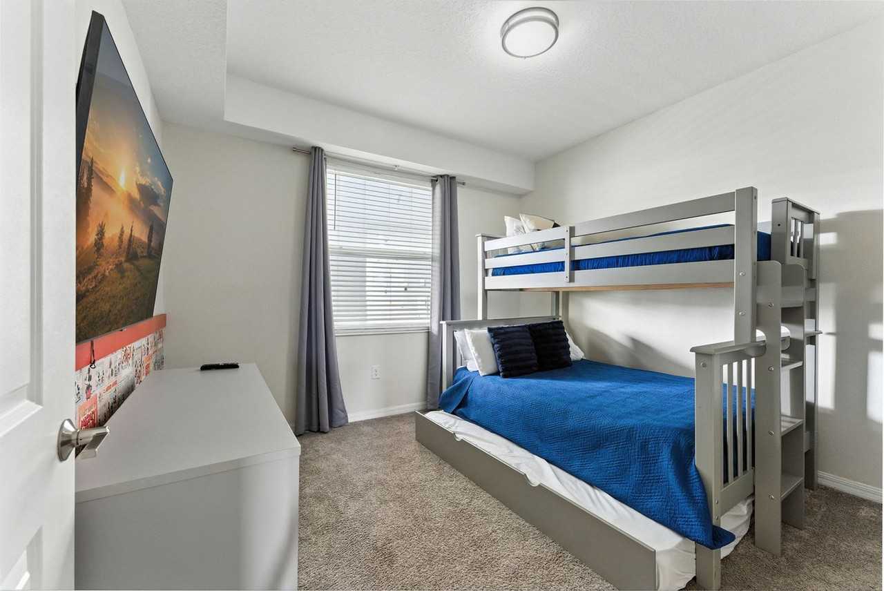 3171 Paradox Cir #1297365P - Photo 4 of 37