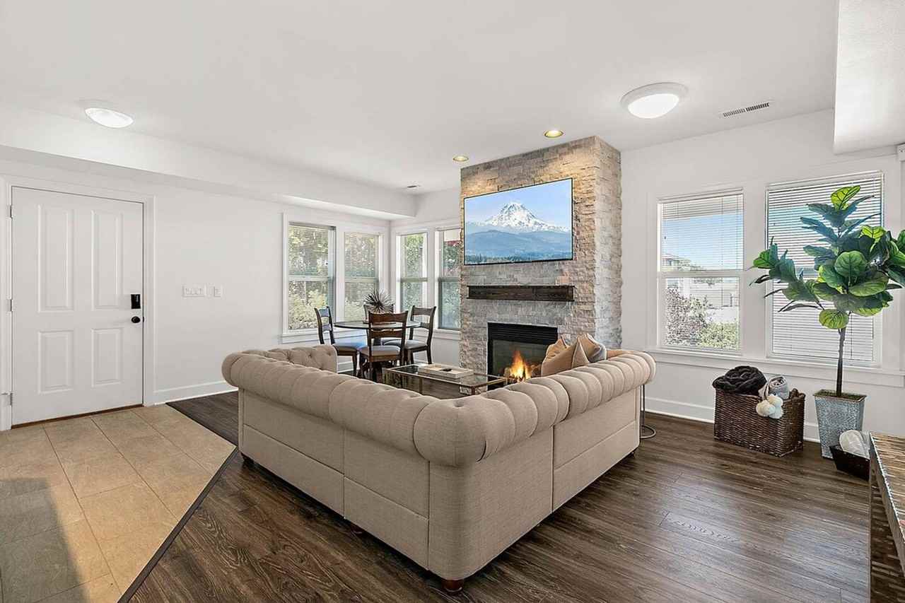 2615 N Starr St #1296631P - Photo 4 of 32