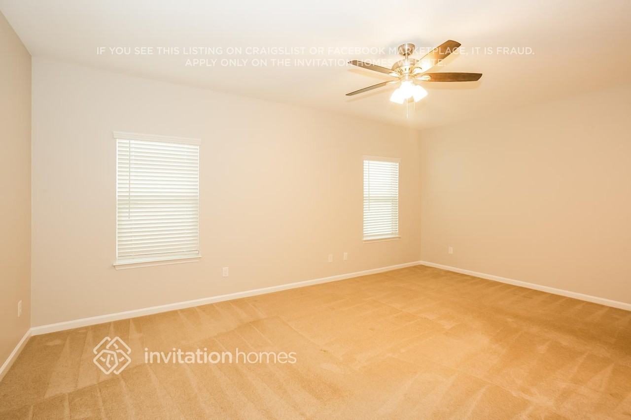 4902 Staffordshire Ln - Photo 7 of 15