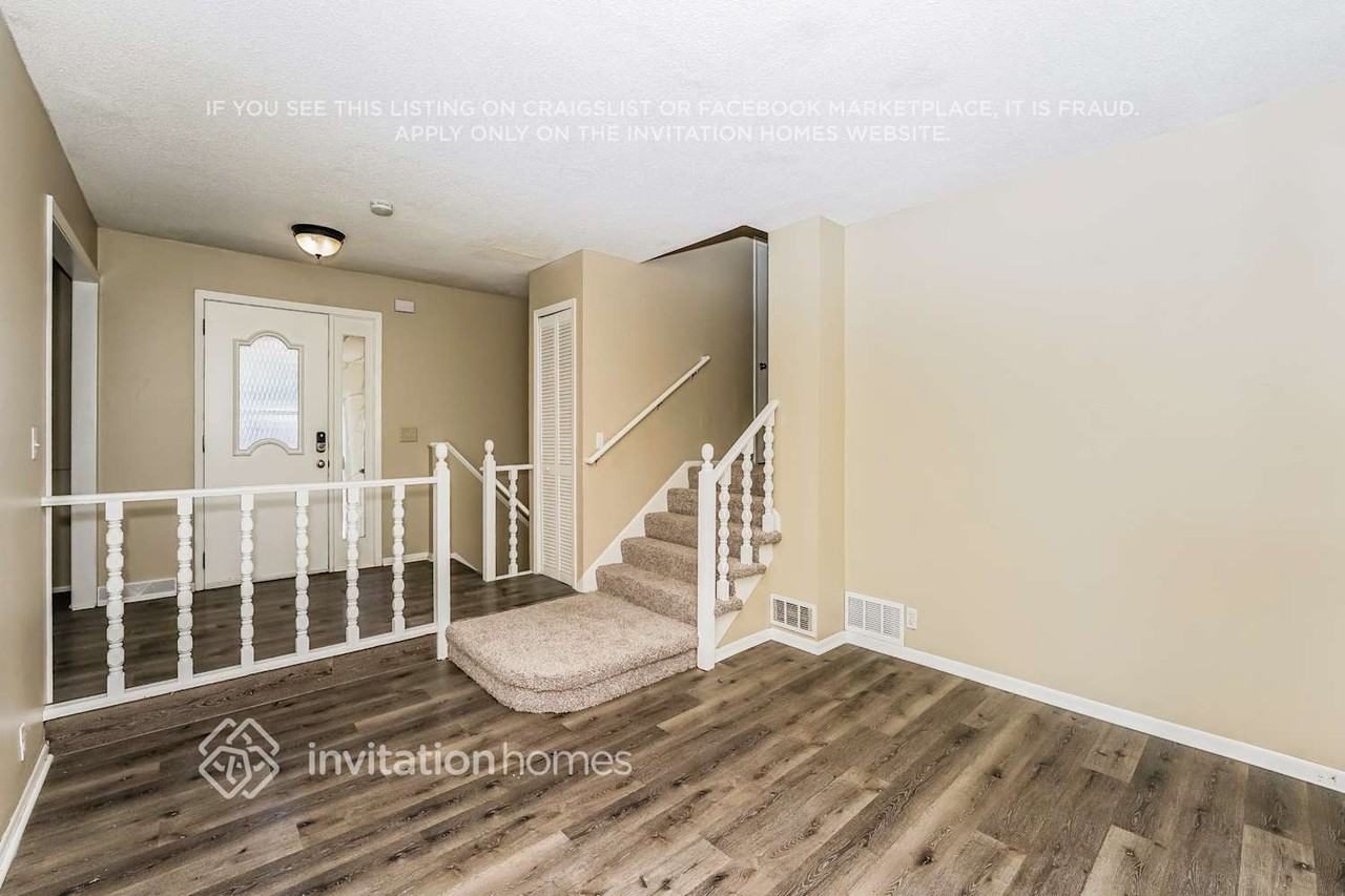 660 Burlington Rd - Photo 6 of 20