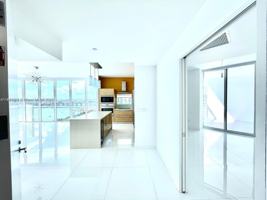 featured image of NE 20th Terrace & N Bayshore Dr