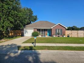 303 Twin Lakes Blvd - Photo 1 of 1