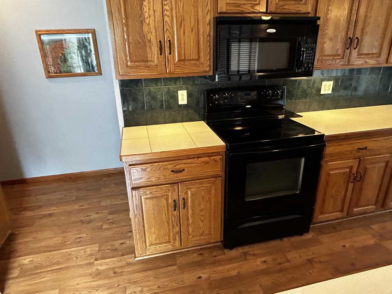 11164 Lookout Ln #14907912 - Photo 3 of 13