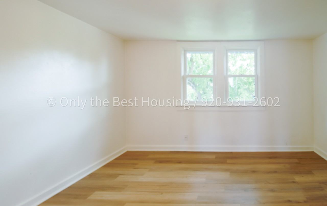 919 Wright Street - Photo 3 of 7