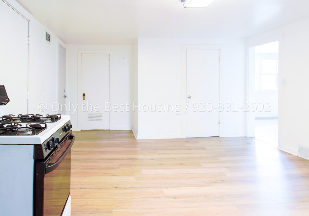 919 Wright Street - Photo 6 of 7