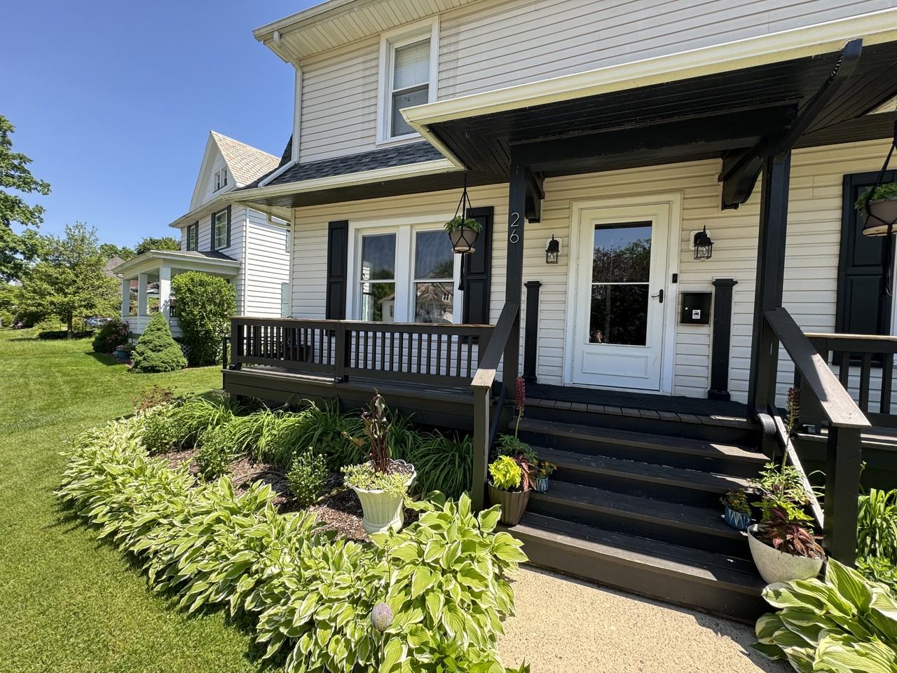 26 Rosedale Ave - Photo 3 of 15